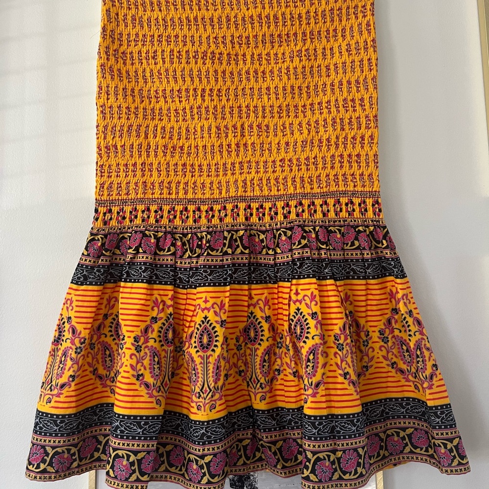 J.Crew stretch skirt. Size 0 fits up to size 4.